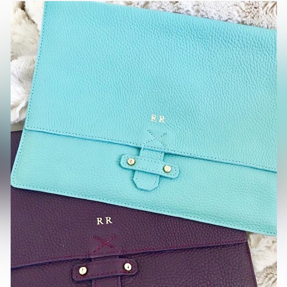 Mint Soft Pebbled Leather Clutch Purse or I-Pad Sheath Stunning!